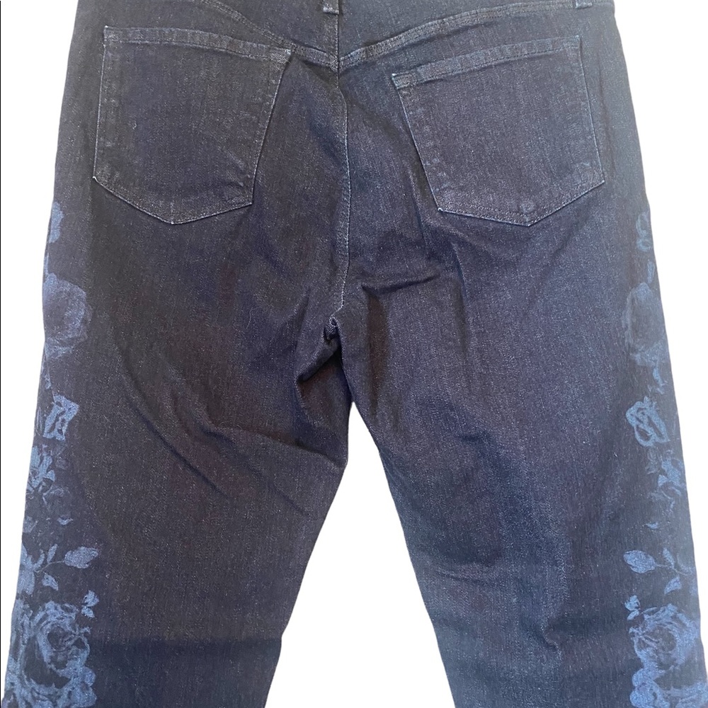 J Brand Super Skinny Mid-Rise Jeans - Picture 4 of 13